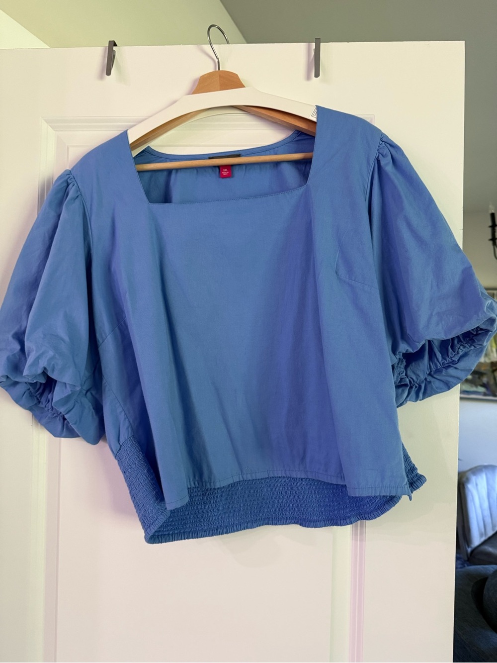 Vince Camuto Sky Blue Puff-Sleeve Square Neck Top - Picture 3 of 3
